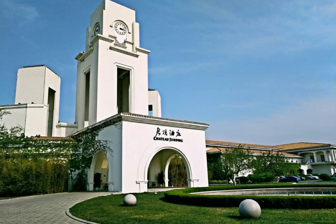 葡萄酒标签,赋予“她之美”