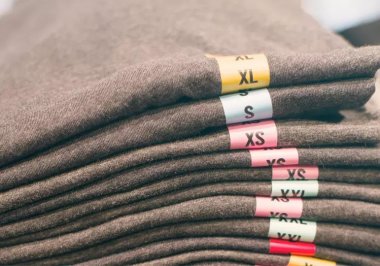 精品服装店所需的基本标签有哪些？