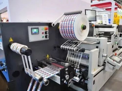 短版印刷崛起：技术、定制与可持续性驱动印刷业新常态