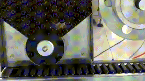 几种常用贴标机的工作原理